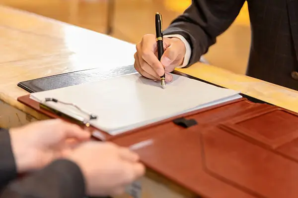 政审条件法律规定是什么